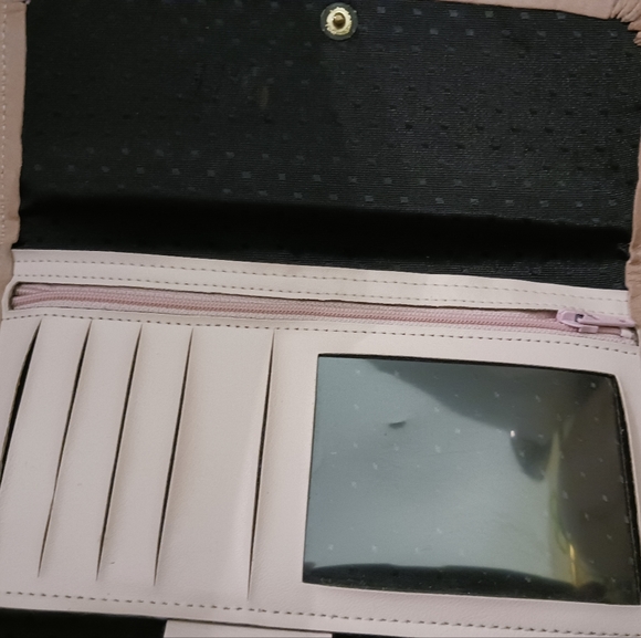 Vintage Princess Gardner Trifold Kiss Lock 👛 👜Lamb Skin Purse Wallet.🎁 👛 👜 - Picture 5 of 16